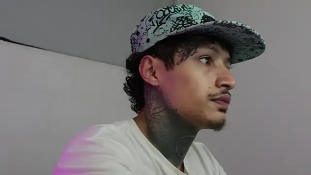 trieone online show from March 6, 2025, 4:19 am