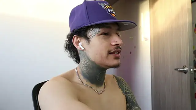 trieone online show from September 23, 2025, 11:02 am