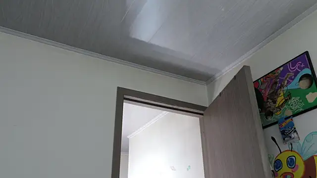 trieone online show from February 26, 2026, 2:05 pm