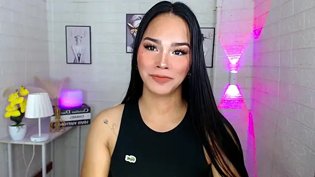 urnaughtydolly69 online show from September 16, 2025, 6:09 pm