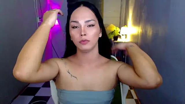 urnaughtydolly69 online show from April 17, 2026, 10:40 am