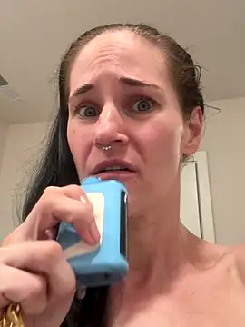 lolabunny9 online show from September 23, 2025, 6:55 pm