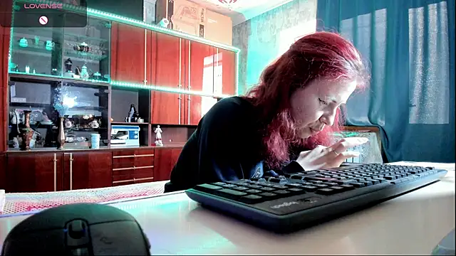 pa1e pr1ncess online show from March 8, 2025, 2:19 pm