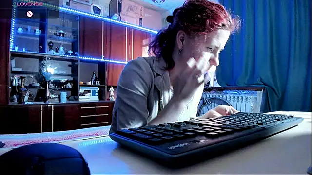 pa1e pr1ncess online show from March 18, 2025, 6:25 am