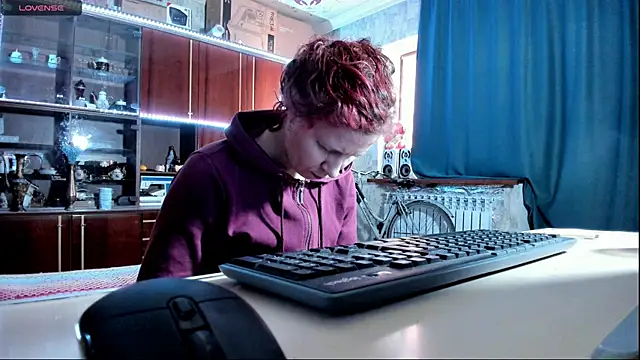 pa1e pr1ncess online show from March 21, 2025, 5:43 am