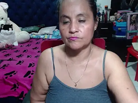 pervert mommy  online show from February 23, 2025, 2:04 pm