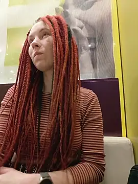 Frost foxy online show from November 1, 2025, 1:40 am