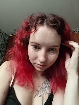 Frost foxy online show from November 20, 2025, 4:12 am