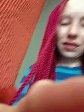 Frost foxy online show from April 12, 2026, 4:17 am