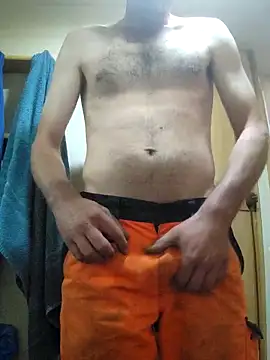 tedddy123 online show from September 18, 2025, 7:43 am