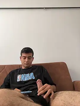 Snapshot of Ffhdr chatting on October 9, 2025, 1:20 pm Ffhdr online show from October 9, 2025, 1:20 pm