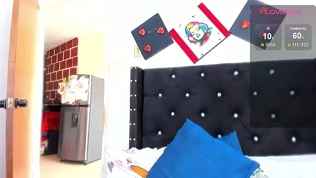 Snapshot of ebonnylatinx chatting on January 10, 2025, 4:09 pm ebonnylatinx online show from January 10, 2025, 4:09 pm