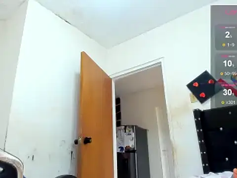 Snapshot of ebonnylatinx chatting on February 12, 2025, 10:04 pm ebonnylatinx online show from February 12, 2025, 10:04 pm