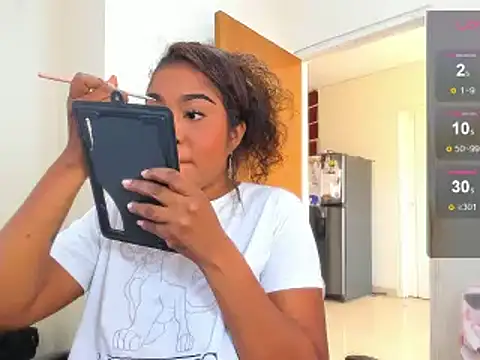 Snapshot of ebonnylatinx chatting on March 10, 2025, 3:09 pm ebonnylatinx online show from March 10, 2025, 3:09 pm