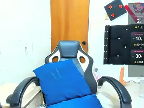 Snapshot of ebonnylatinx chatting on March 18, 2025, 2:15 am ebonnylatinx online show from March 18, 2025, 2:15 am