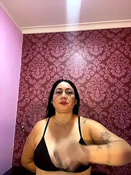 juliana diaz online show from November 14, 2025, 11:31 am