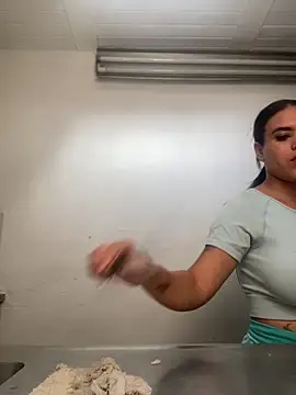 AlondraDiossa03 online show from November 21, 2025, 3:22 pm