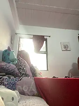 AlondraDiossa03 online show from February 5, 2026, 1:05 pm