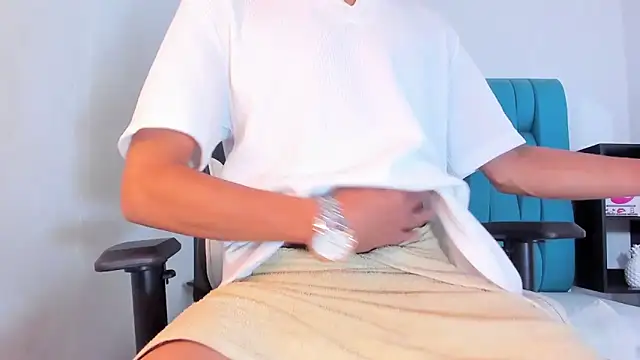 AlanNaughty online show from February 12, 2025, 7:34 am