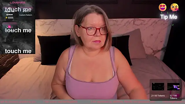 Shannonshine online show from October 9, 2025, 1:20 pm