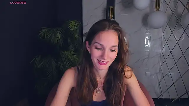 MirandaGlow online show from December 24, 2024, 12:00 pm