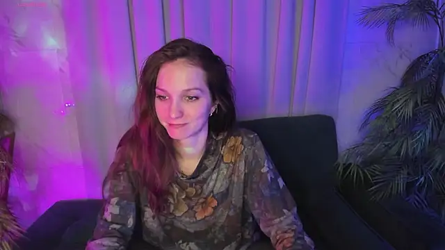 MirandaGlow online show from February 14, 2026, 5:37 am