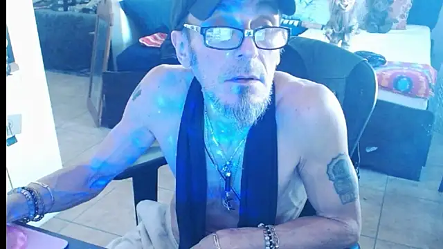 Snapshot of mycock2474u chatting on February 18, 2025, 5:31 pm mycock2474u online show from February 18, 2025, 5:31 pm