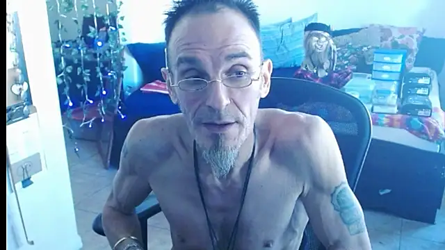 Snapshot of mycock2474u chatting on February 26, 2025, 6:11 pm mycock2474u online show from February 26, 2025, 6:11 pm