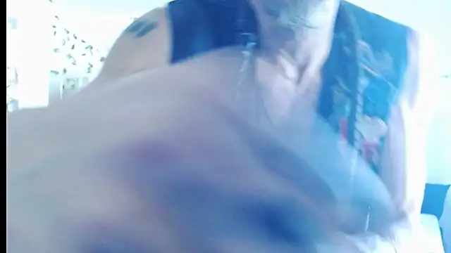 Snapshot of mycock2474u chatting on February 28, 2025, 5:37 pm mycock2474u online show from February 28, 2025, 5:37 pm