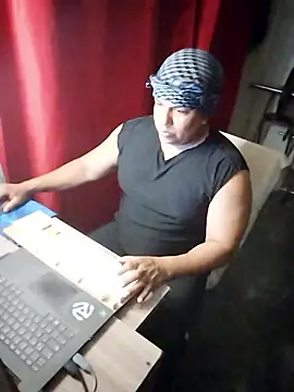 Snapshot of Malo666howard chatting on January 8, 2026, 6:05 am Malo666howard online show from January 8, 2026, 6:05 am