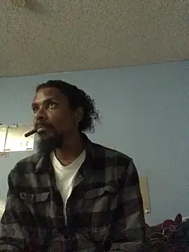 Snapshot of iAmNukka187 chatting on February 18, 2025, 7:32 am iAmNukka187 online show from February 18, 2025, 7:32 am