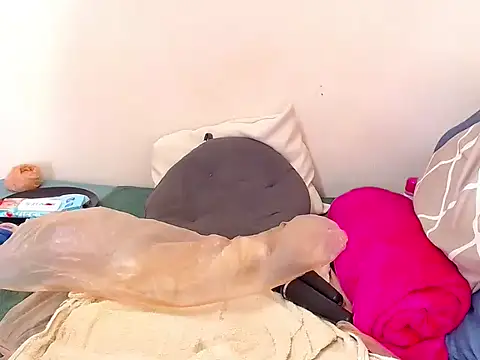 LuciousLips96 online show from March 20, 2025, 10:21 am