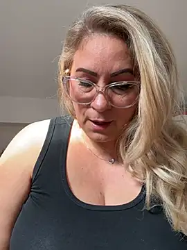 x elena x online show from February 24, 2025, 12:05 pm