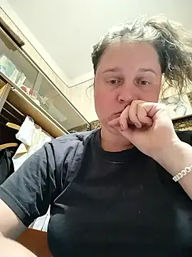 Milana235 online show from June 10, 2026, 5:56 pm