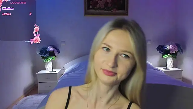 AnnaCarrera online show from April 3, 2026, 7:23 pm