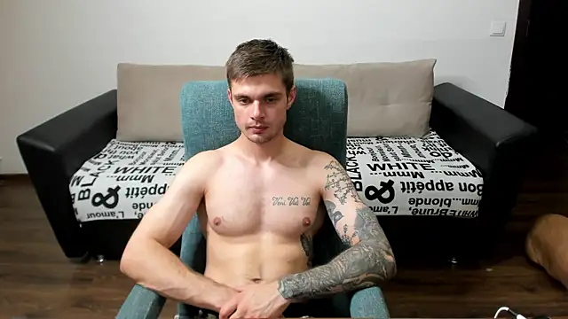 Snapshot of maks_wolfis chatting on December 13, 2024, 8:47 pm maks wolfis online show from December 13, 2024, 8:47 pm