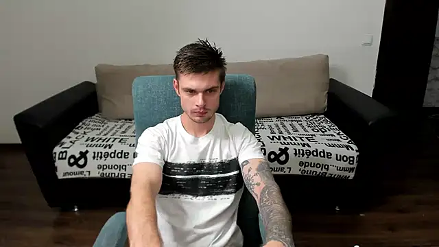 Snapshot of maks_wolfis chatting on December 18, 2024, 3:47 am maks wolfis online show from December 18, 2024, 3:47 am