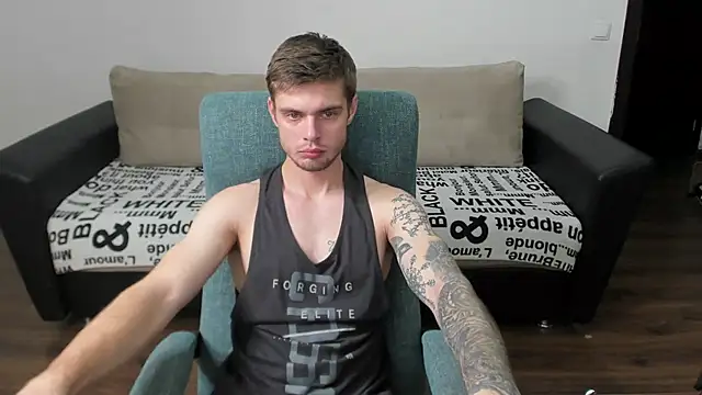 Snapshot of maks_wolfis chatting on December 22, 2024, 12:39 am maks wolfis online show from December 22, 2024, 12:39 am