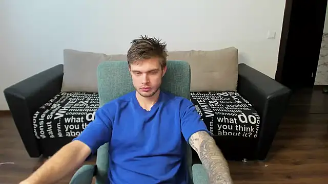 Snapshot of maks_wolfis chatting on January 6, 2025, 8:57 am maks wolfis online show from January 6, 2025, 8:57 am