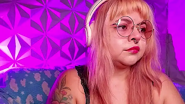 Satyn doll online show from April 5, 2026, 10:07 pm