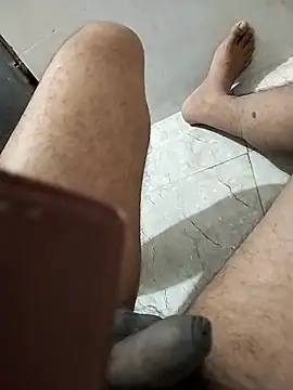 indianguy21 online show from April 18, 2026, 7:58 pm