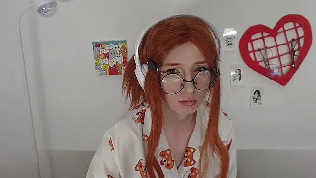  Hanna Moon  online show from June 11, 2026, 12:14 pm