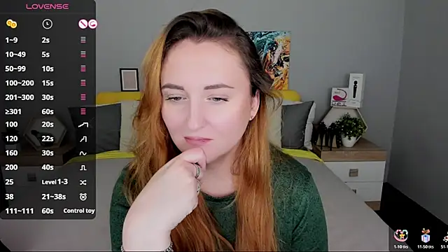 BabeLessi online show from December 21, 2025, 5:53 pm