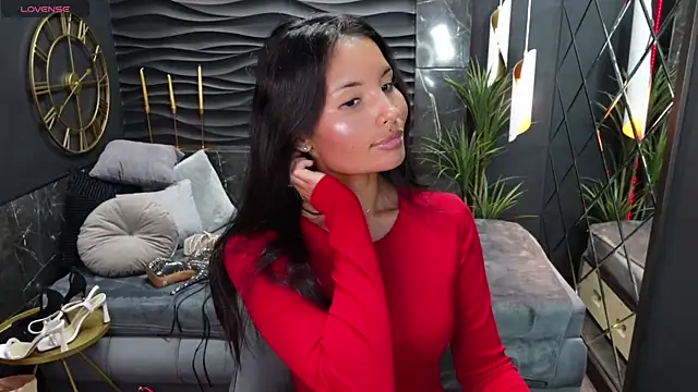 ErikaSoft online show from March 7, 2025, 5:06 pm