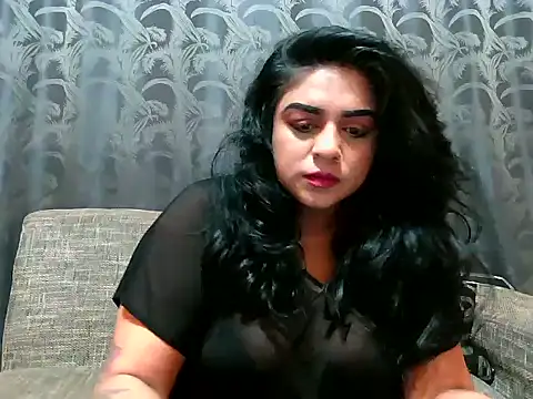 indianishkq7 online show from December 16, 2024, 12:06 pm