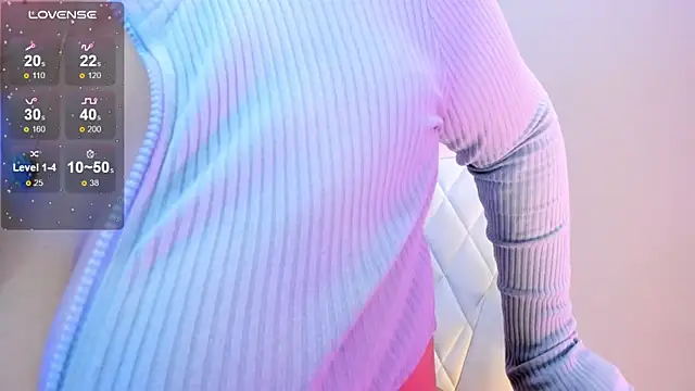 Snapshot of akura011 chatting on November 3, 2025, 6:47 am akura011 online show from November 3, 2025, 6:47 am