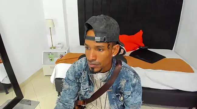 anhtony wayans online show from January 27, 2025, 11:11 pm