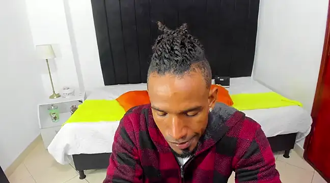 anhtony wayans online show from February 1, 2025, 8:05 pm