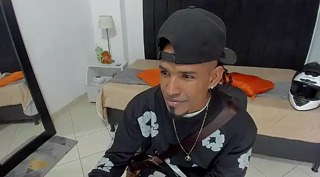 anhtony wayans online show from March 20, 2025, 11:56 pm