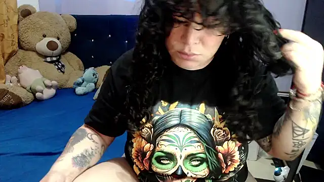 ANGELIQUE KLANE online show from November 23, 2025, 5:51 am